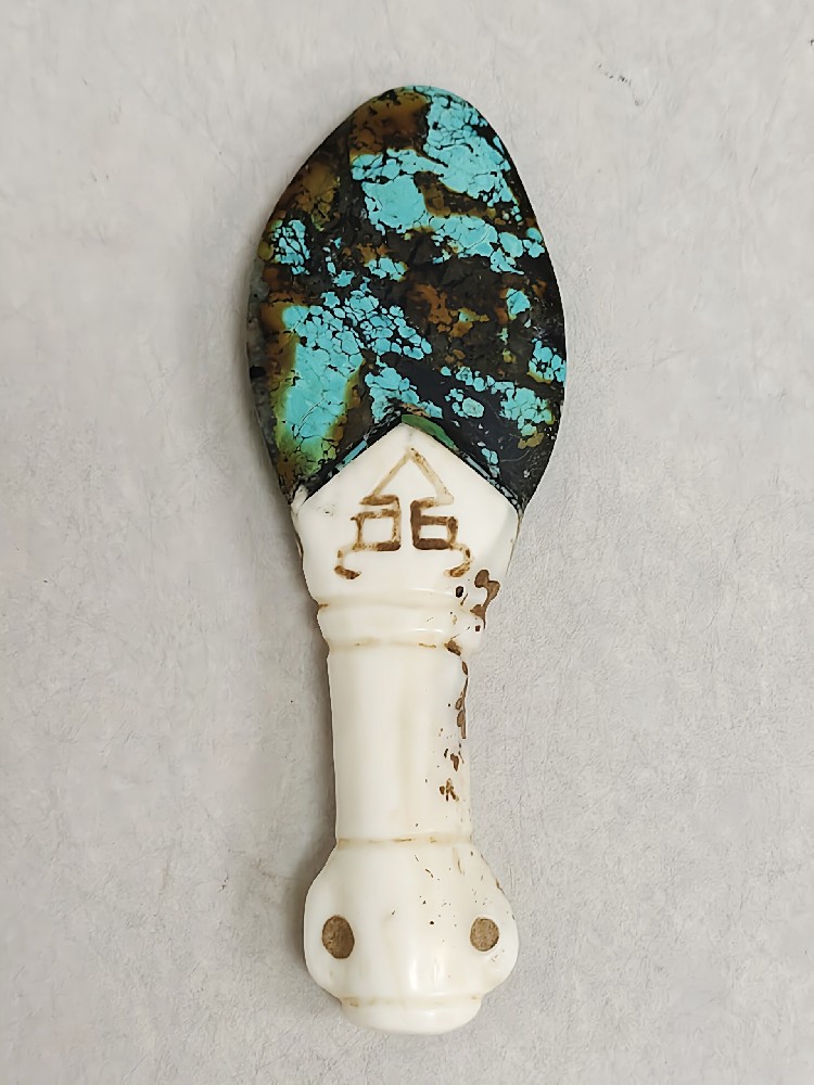 砗磲柄绿松石法器